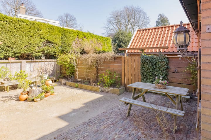 Foto 90 van Dr. Schuitstraat 27