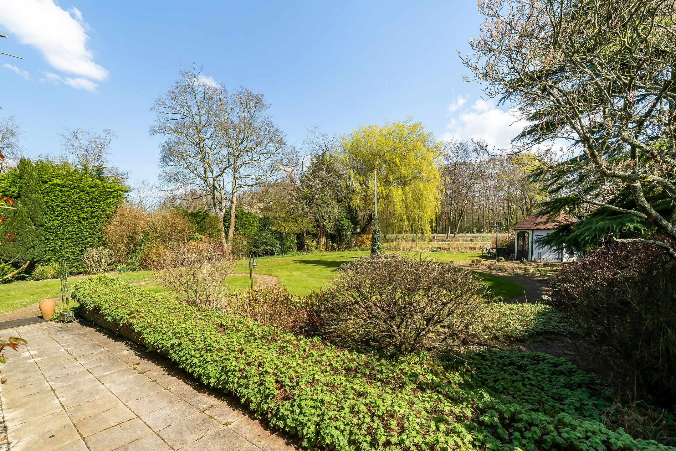 Foto 9 van Pieter Postlaan 10