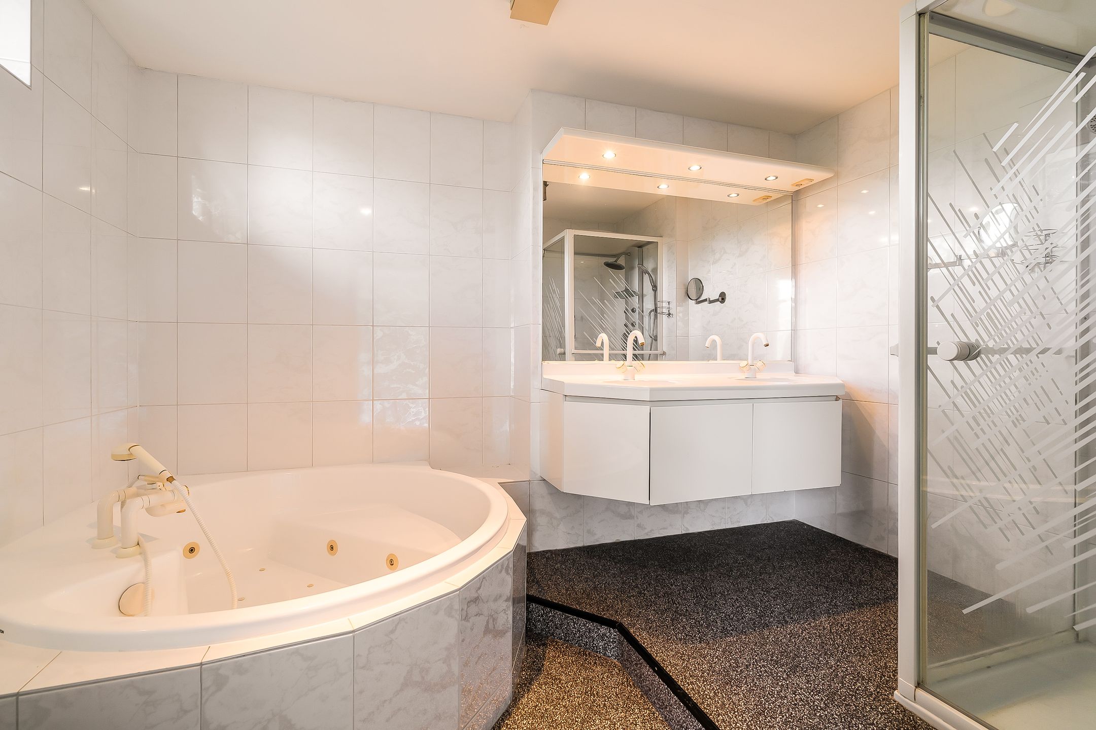 Foto 24 van Pieter Postlaan 10