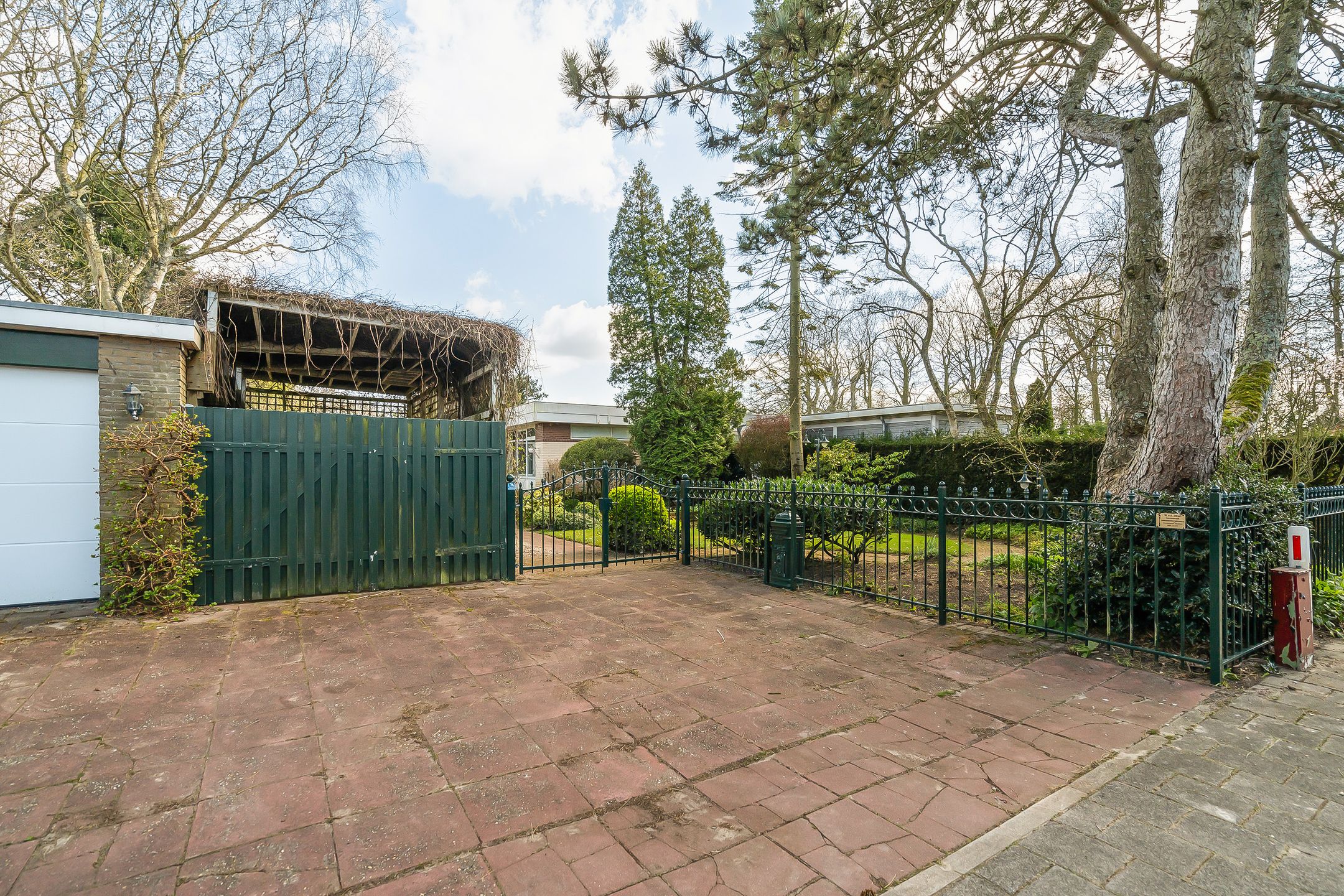 Foto 36 van Pieter Postlaan 10