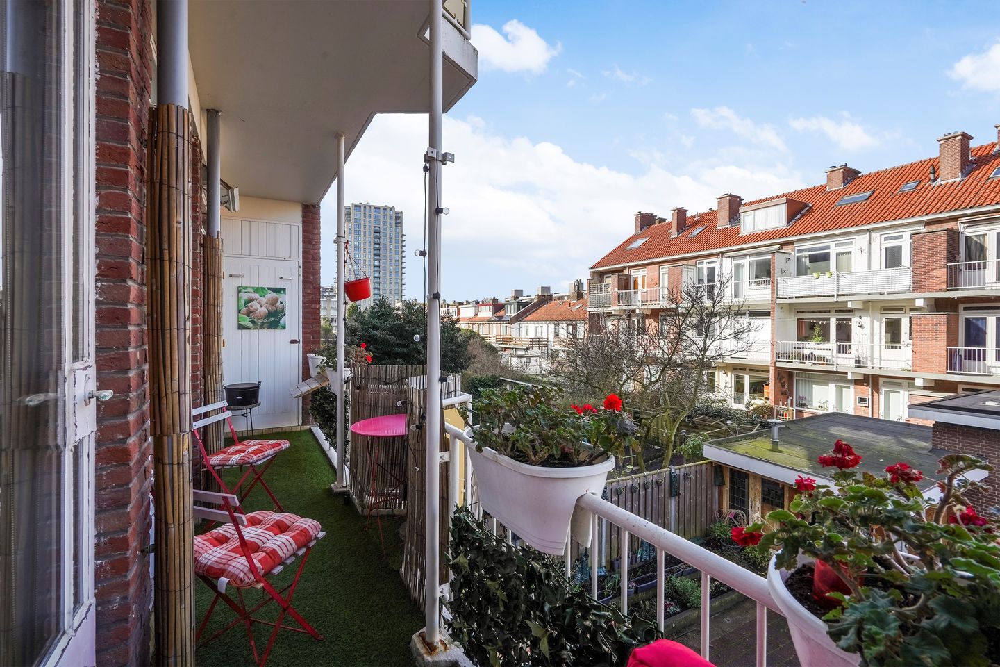 Foto 35 van Veenendaalkade 379