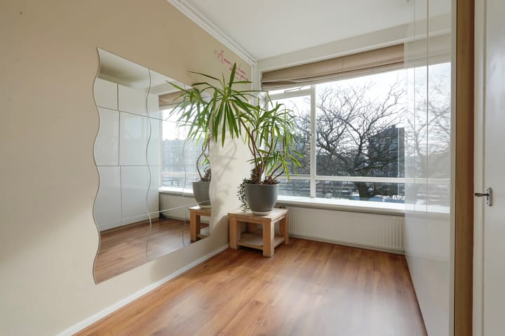 Foto 41 van Veenendaalkade 379