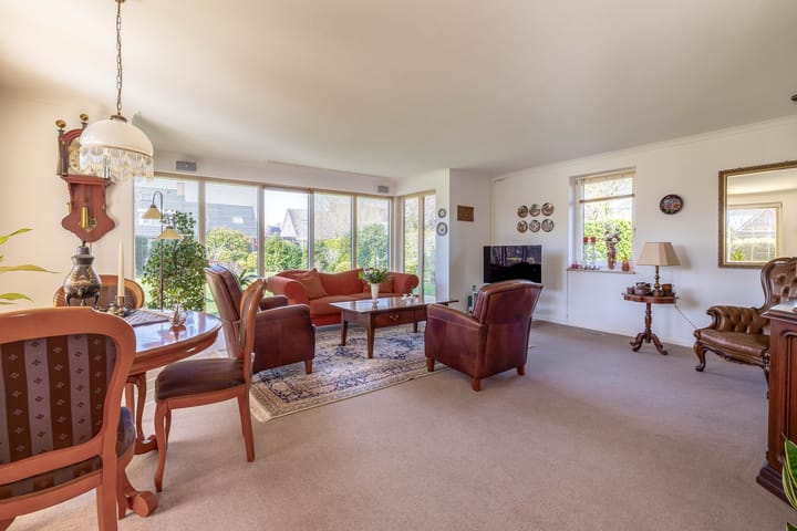 Foto 19 van Kompas 7