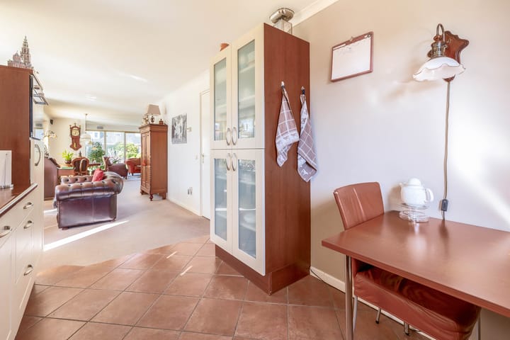 Foto 25 van Kompas 7