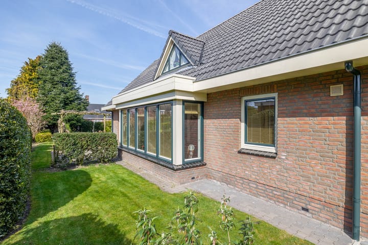 Foto 44 van Kompas 7