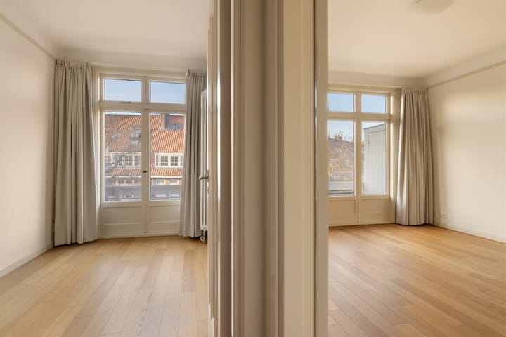 Foto 66 van Stadionweg 66