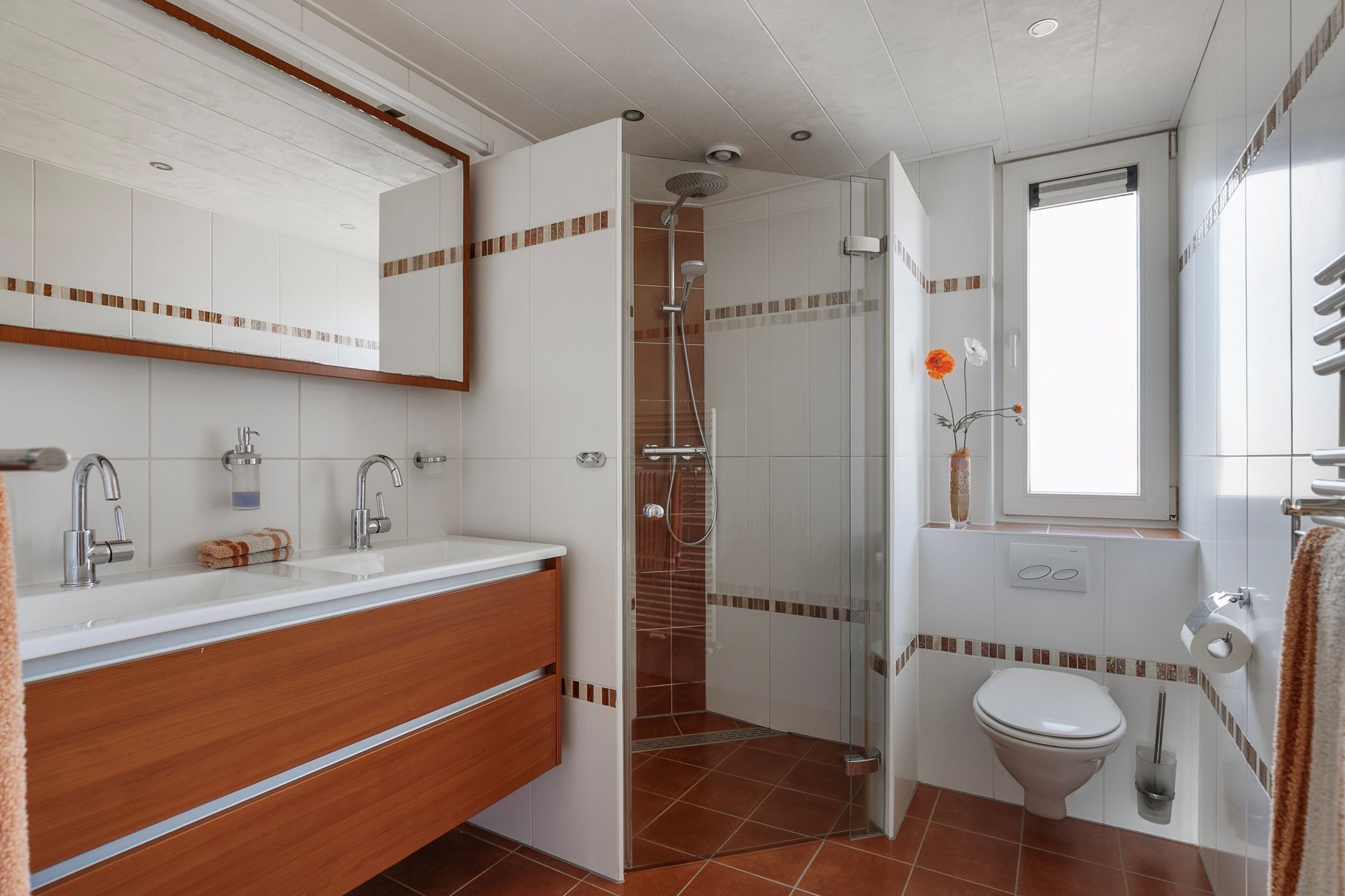 Foto 3 van La Reinelaan 99