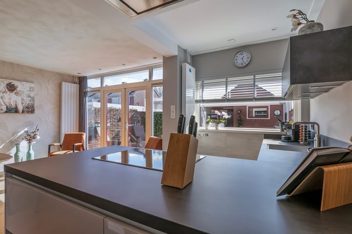 Foto 18 van La Reinelaan 99