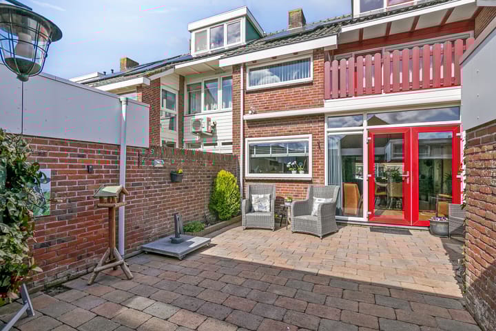 Foto 36 van La Reinelaan 99