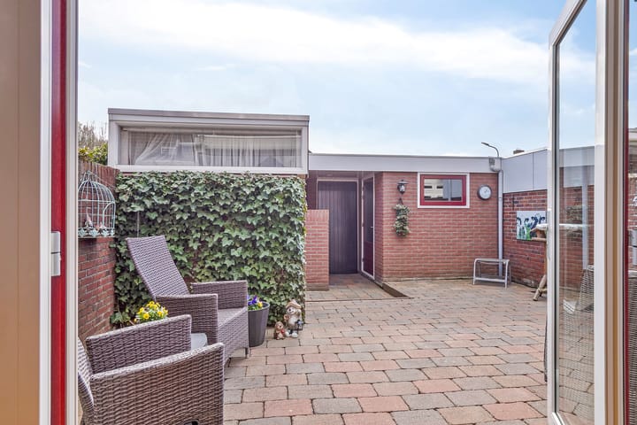 Foto 38 van La Reinelaan 99