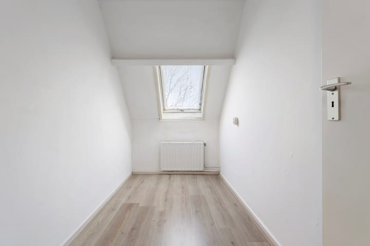 Foto 22 van Irenestraat 30