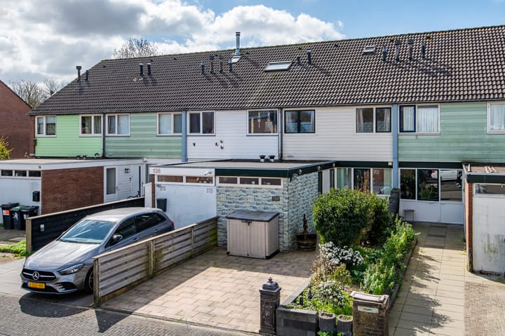 Foto 2 van Vronen 140