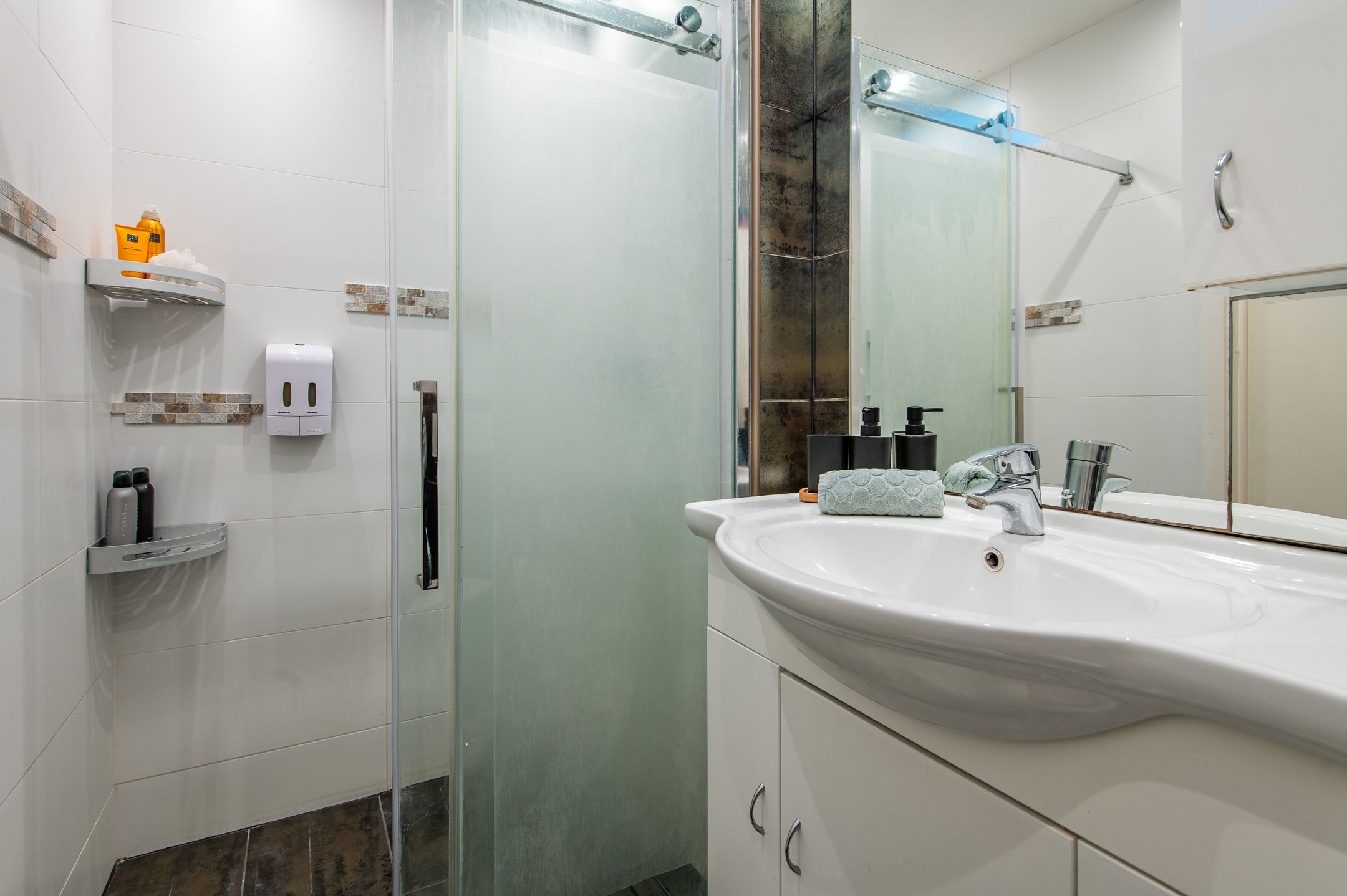 Foto 24 van Vronen 140