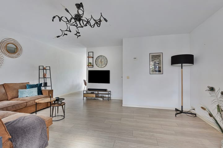 Foto 11 van Hannie Schaftstraat 98