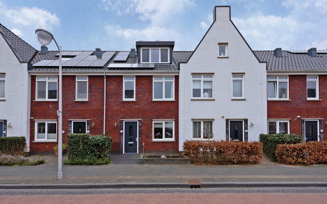 Foto 2 van Straat van Messina 75