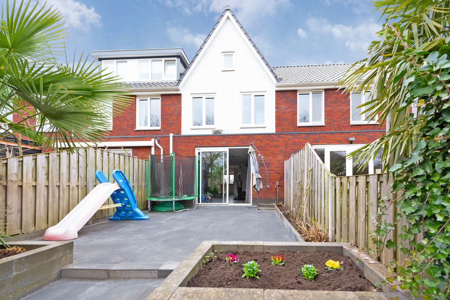 Foto 14 van Straat van Messina 75