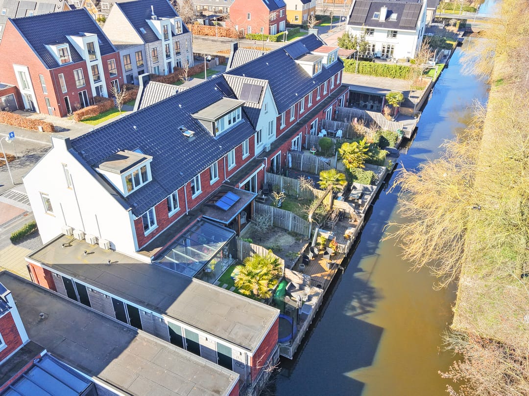 Foto 31 van Straat van Messina 75