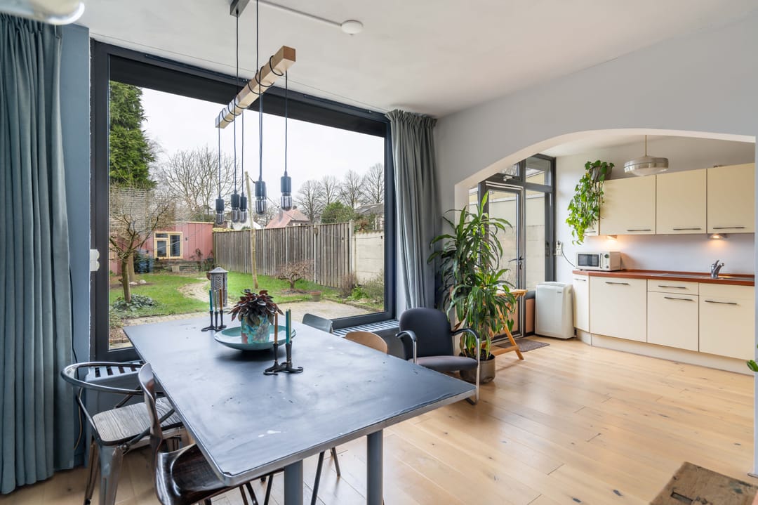 Foto 17 van Overweertstraat 8