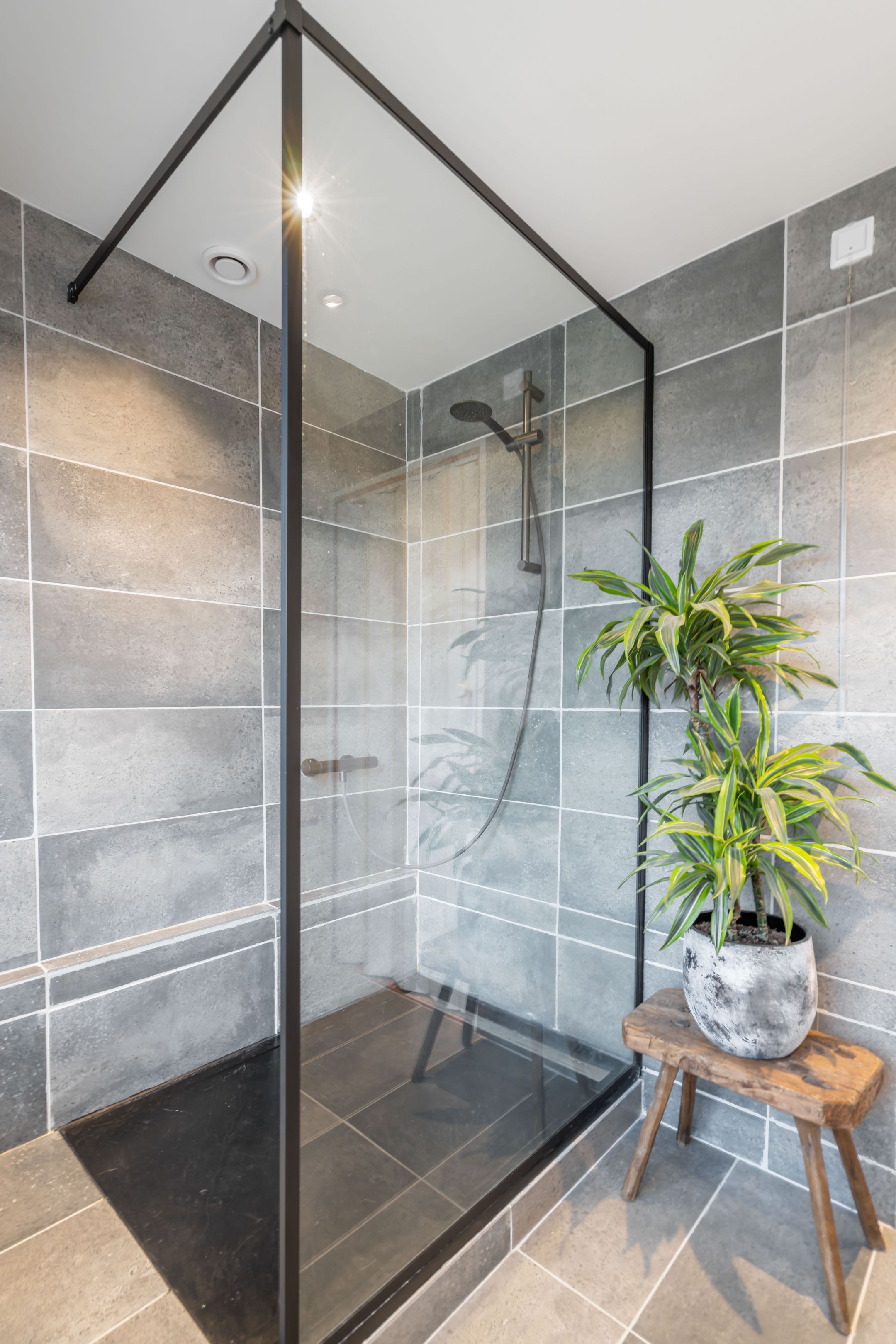 Foto 30 van Overweertstraat 8