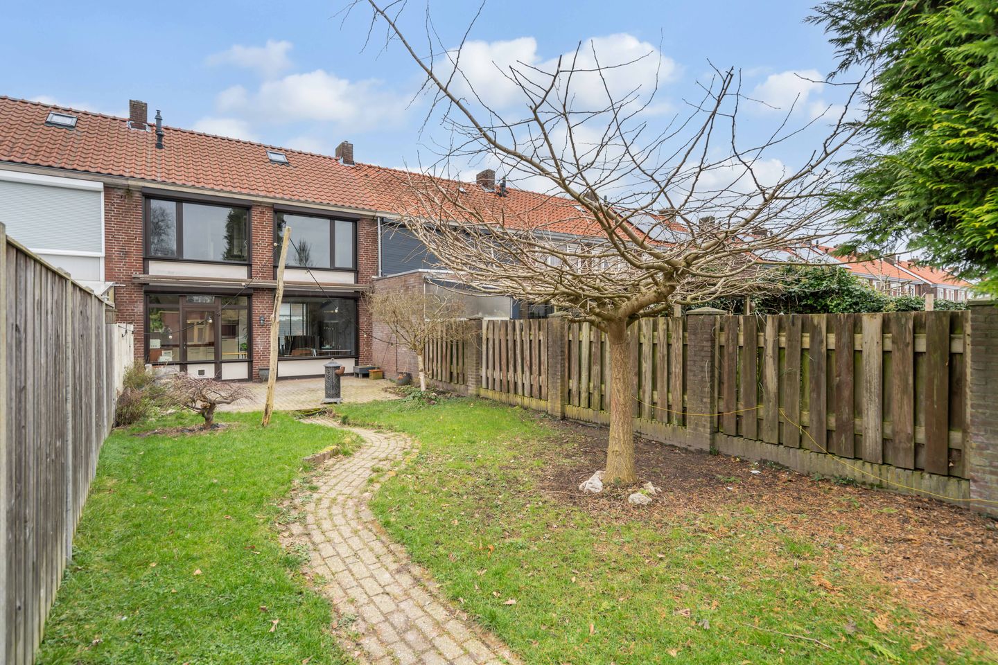 Foto 34 van Overweertstraat 8