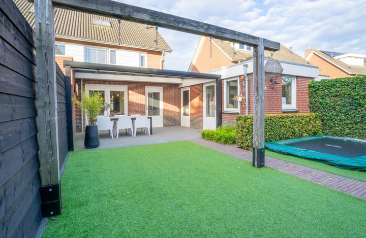 Foto 48 van Broenshofweide 12