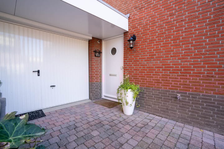 Foto 51 van Broenshofweide 12