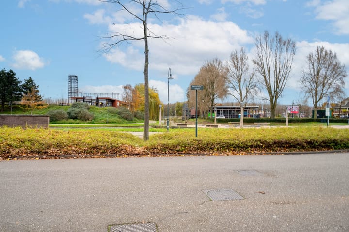 Foto 53 van Broenshofweide 12