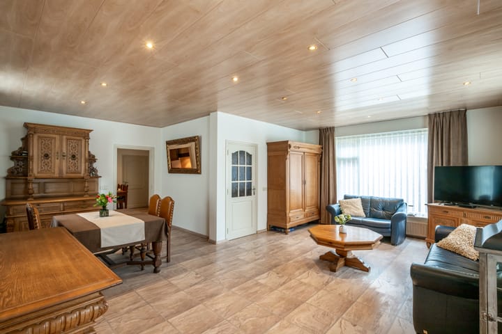 Foto 2 van Molenweg 24