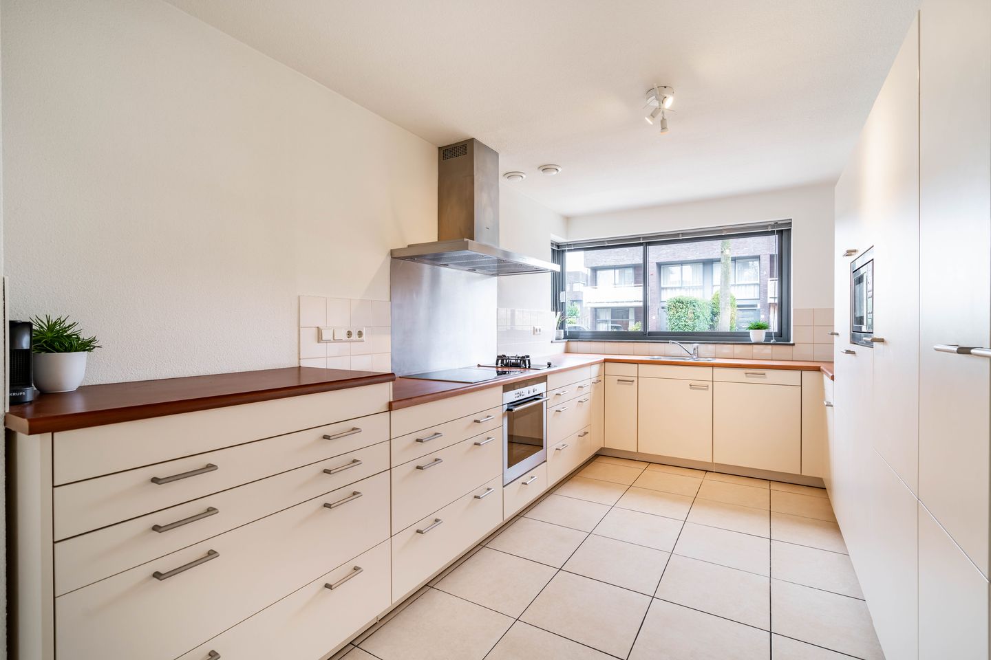 Foto 4 van Achtmanstraat 3