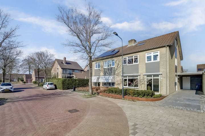 Foto 3 van Esdoornstraat 19