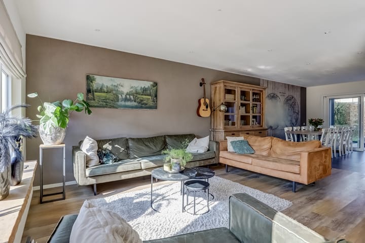 Foto 6 van Esdoornstraat 19