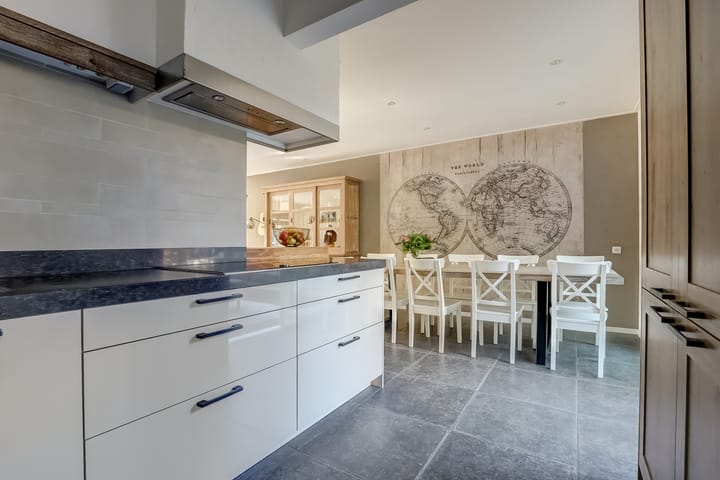 Foto 13 van Esdoornstraat 19