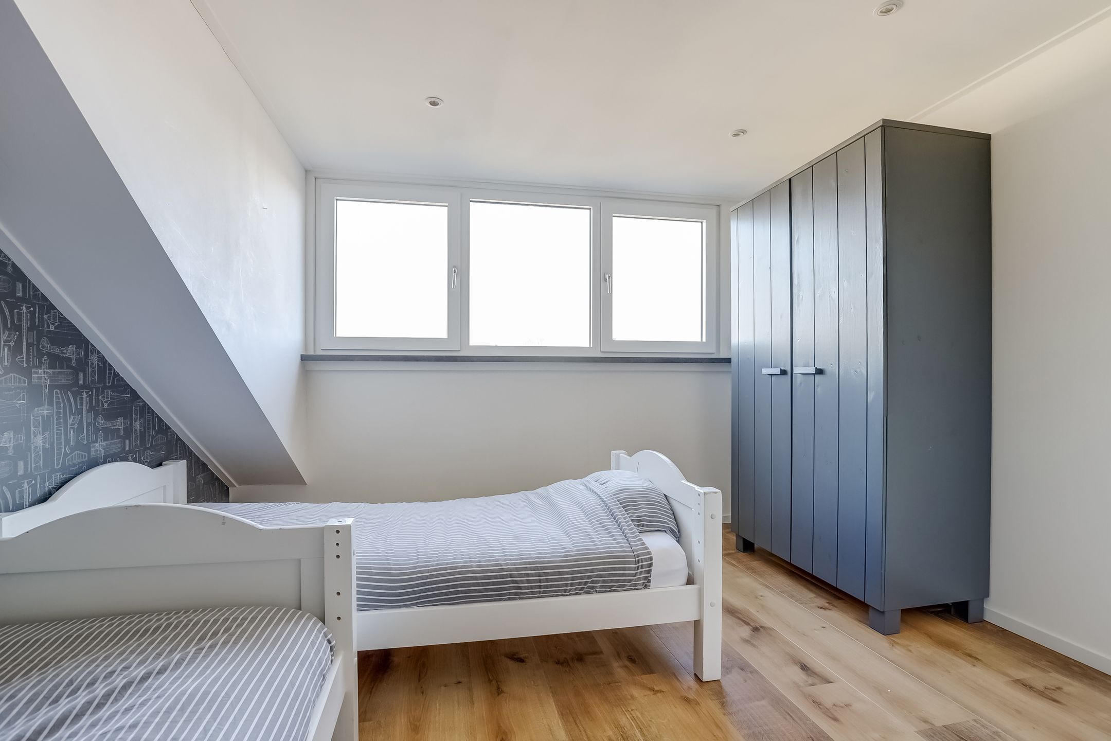 Photo 21 of Esdoornstraat 19