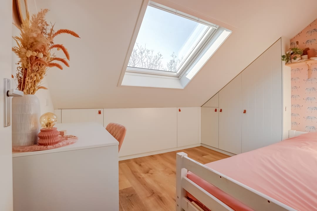 Photo 22 of Esdoornstraat 19