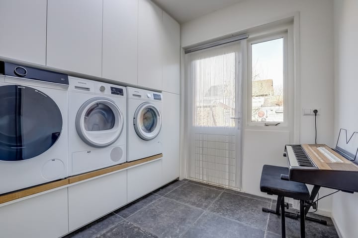 Foto 35 van Esdoornstraat 19