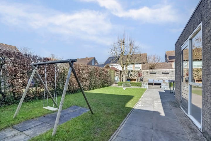 Foto 43 van Esdoornstraat 19