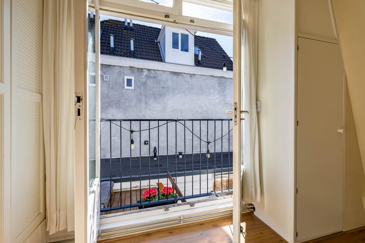 Foto 56 van Martenstraat 35