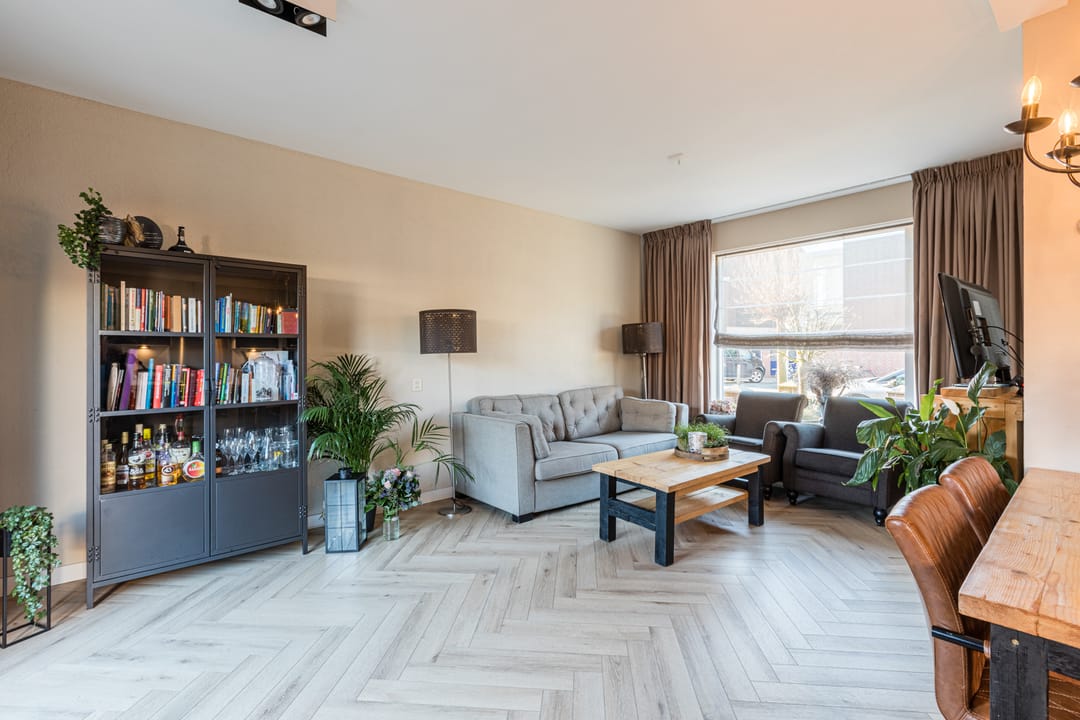 Photo 7 of Marinus Poststraat 52