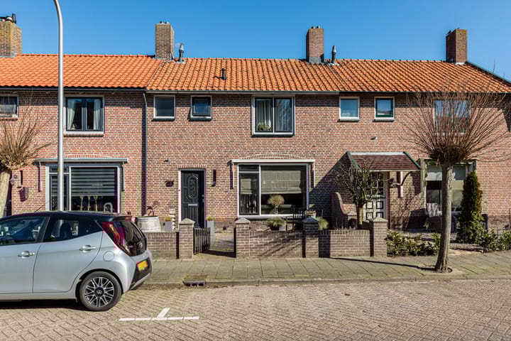 Foto 31 van Marinus Poststraat 52