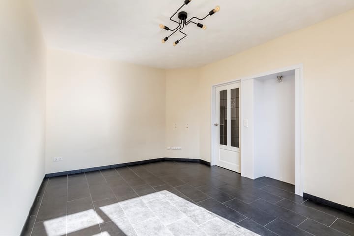 Foto 10 van Julianalaan 29