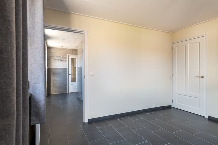 Foto 17 van Julianalaan 29