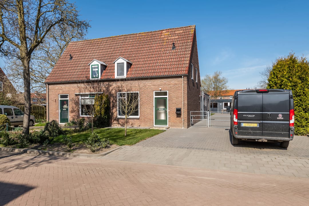 Foto 38 van Julianalaan 29