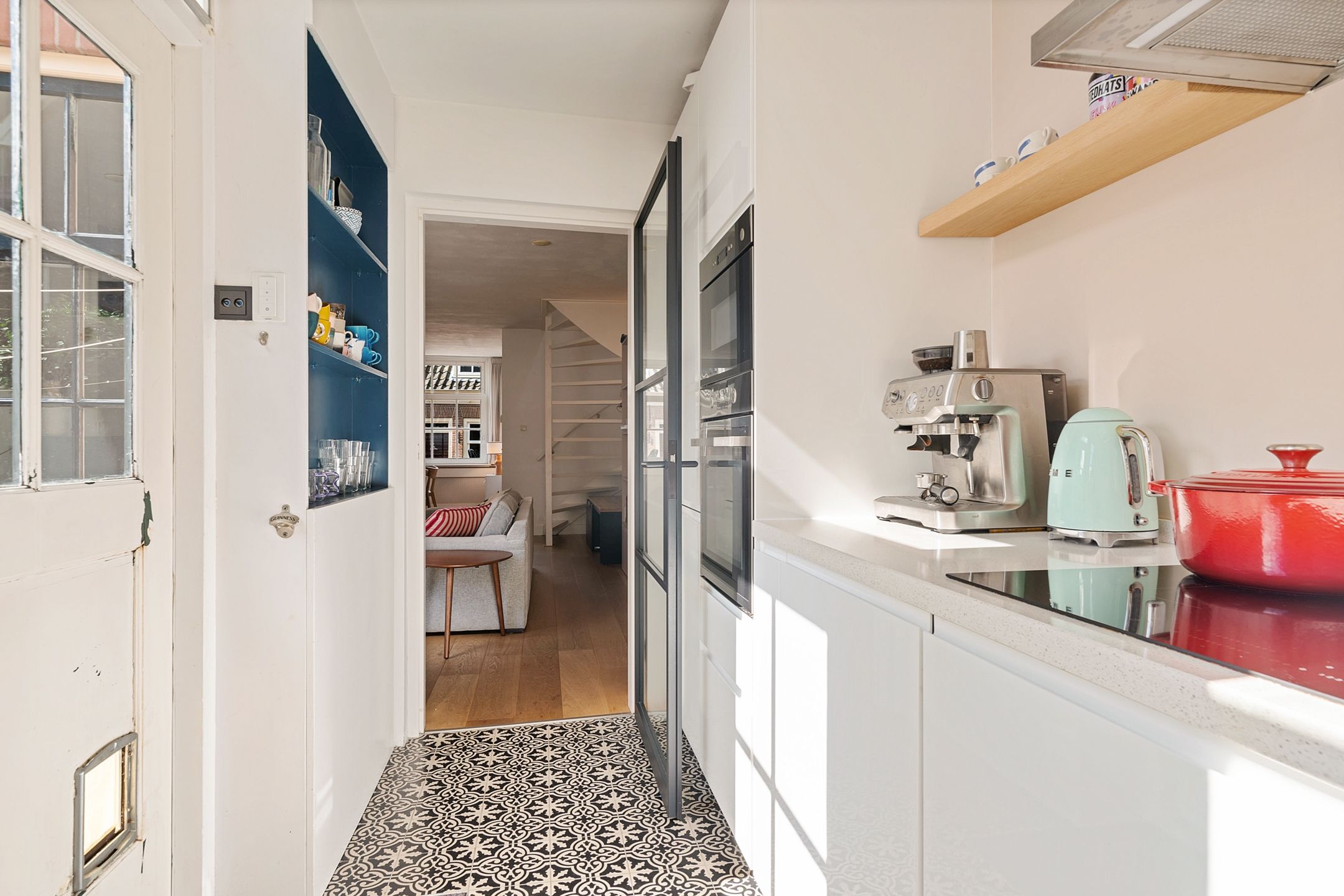 Photo 15 of Noordeinde 116