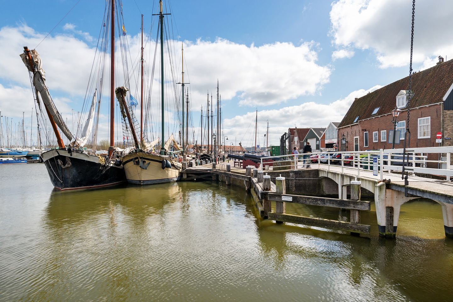 Photo 35 of Noordeinde 116