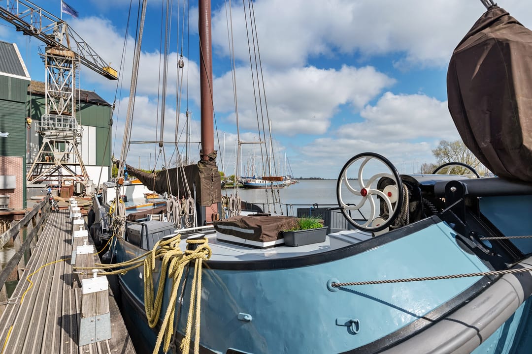 Photo 37 of Noordeinde 116