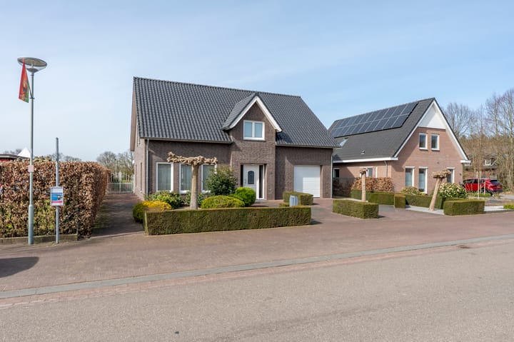 Photo 7 of Kerkweg 72