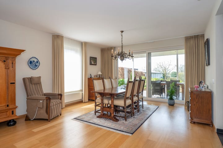 Photo 13 of Kerkweg 72