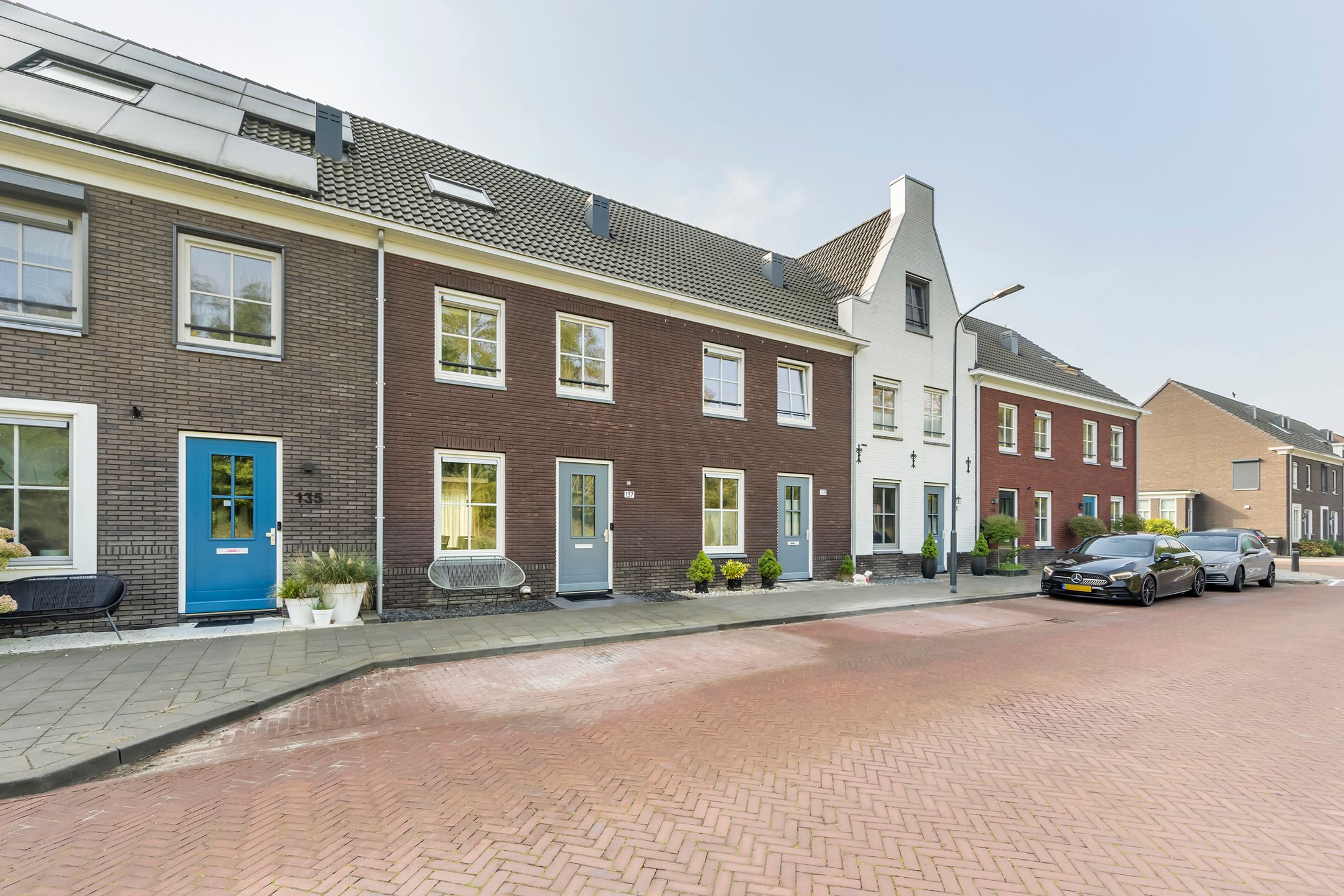 Photo 3 of Klaproos 137