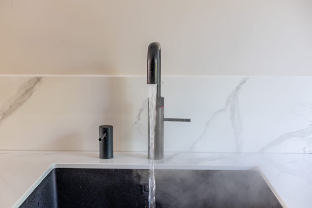 Photo 7 of Klaproos 137