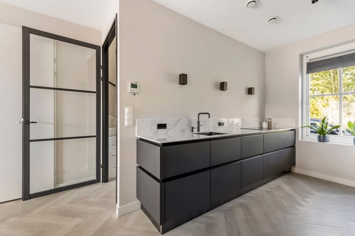 Foto 8 van Klaproos 137